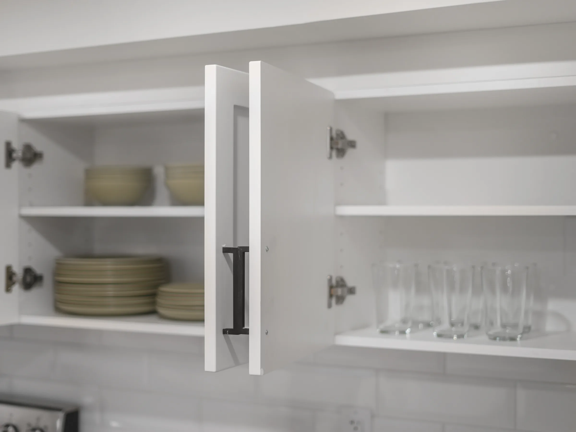 Cabinet with bowls and plates, alternate angle